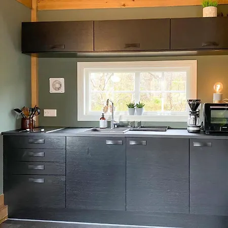 Gemütliches 2-zimmer-haus In Straumgjerde *